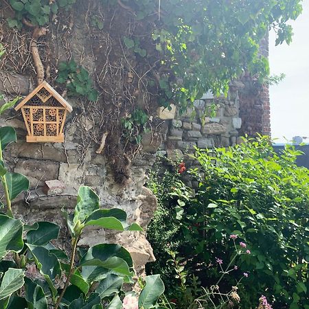 ホテル Bonjour Pierreuse リエージュ エクステリア 写真