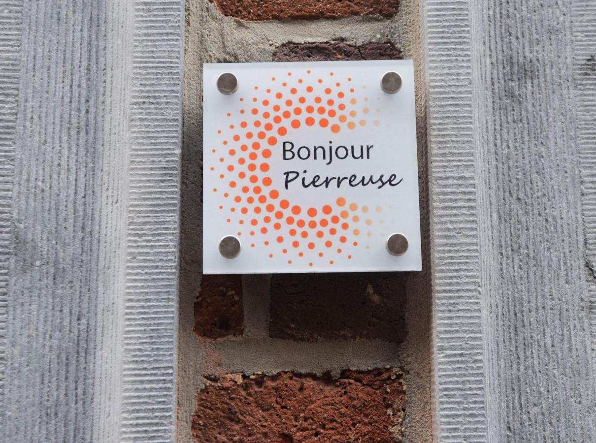 ホテル Bonjour Pierreuse リエージュ エクステリア 写真