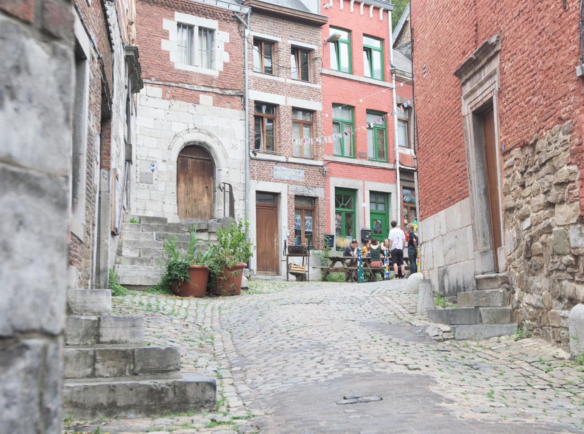 ホテル Bonjour Pierreuse リエージュ エクステリア 写真