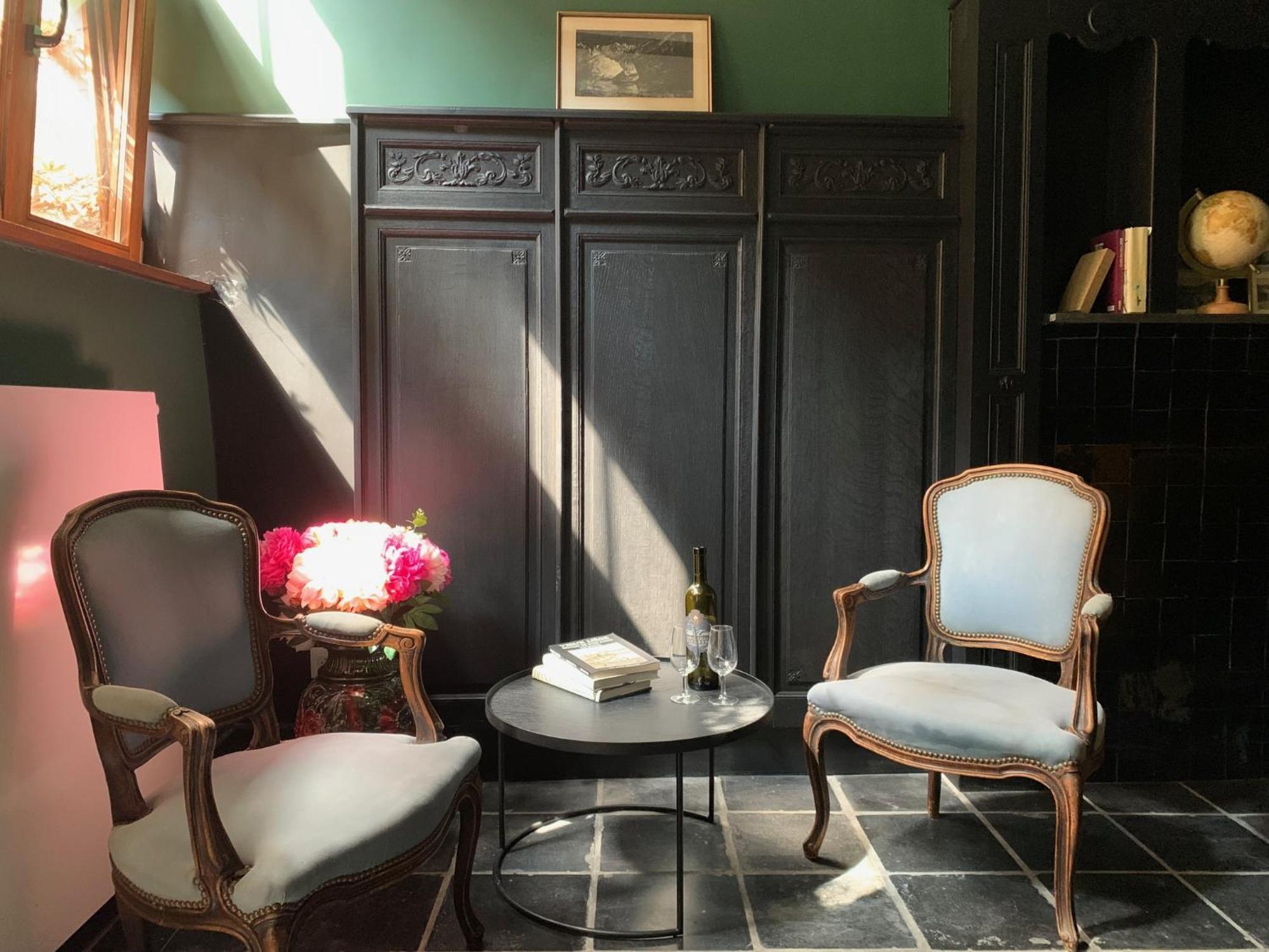 ホテル Bonjour Pierreuse リエージュ エクステリア 写真