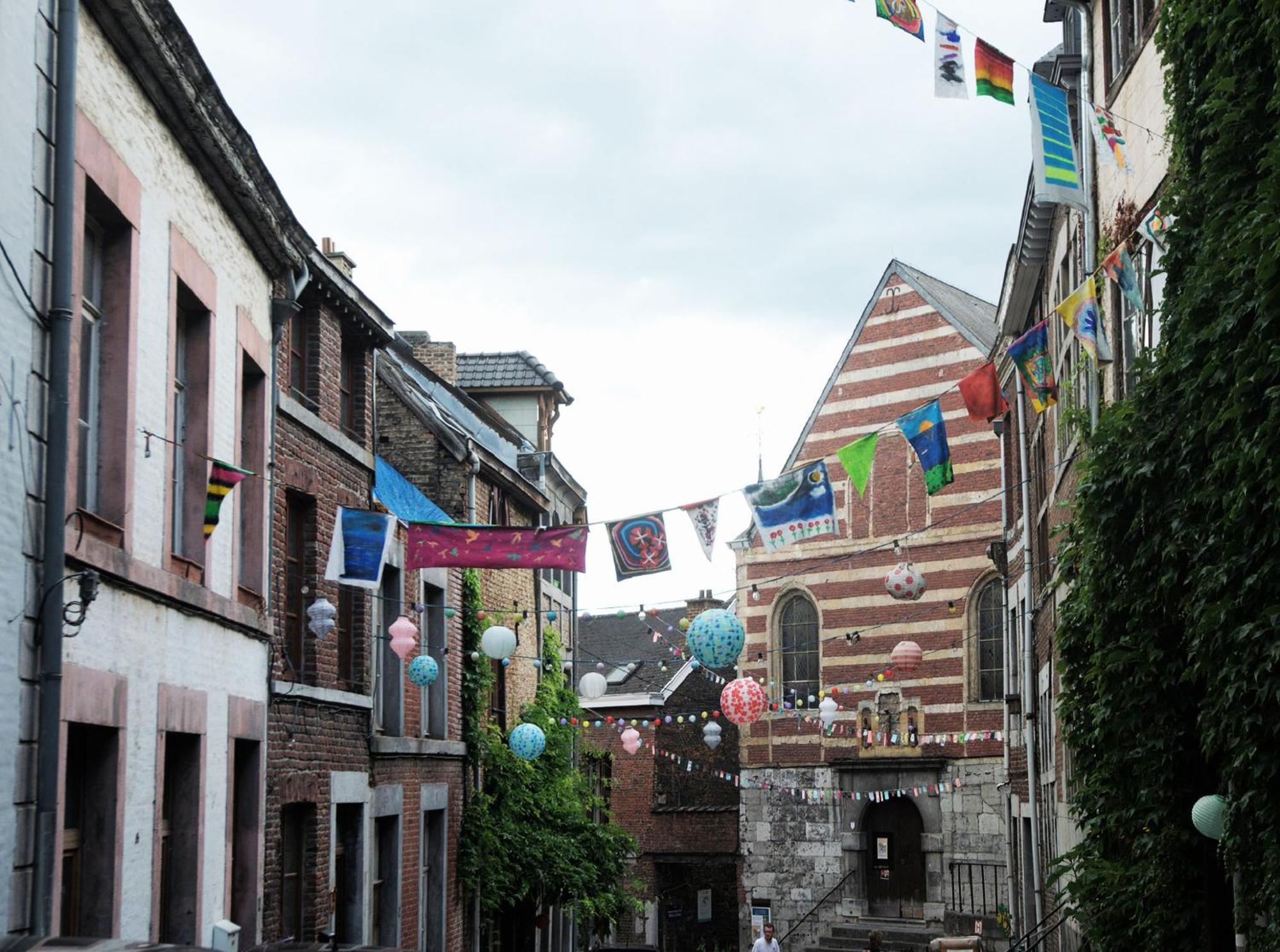 ホテル Bonjour Pierreuse リエージュ エクステリア 写真
